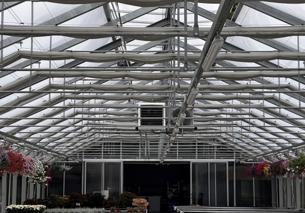 Energo/ēnošanas aizkari siltumnīcai 500 m² ar montāžu